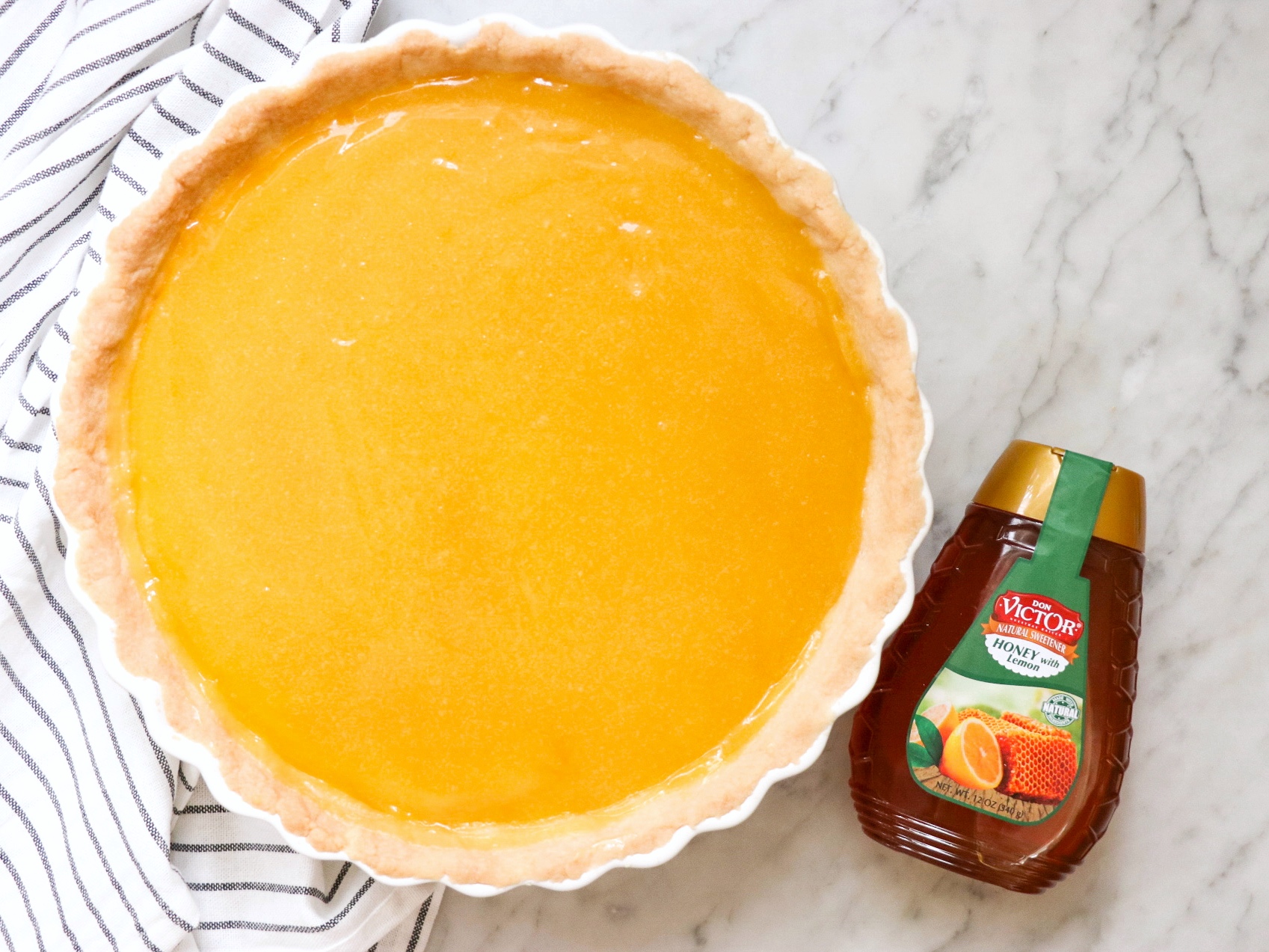 lemon curd tart with shortbread crust