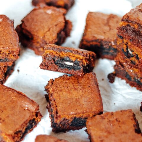 Layered Brownies (OREO cookie and Biscoff brownies recipe)