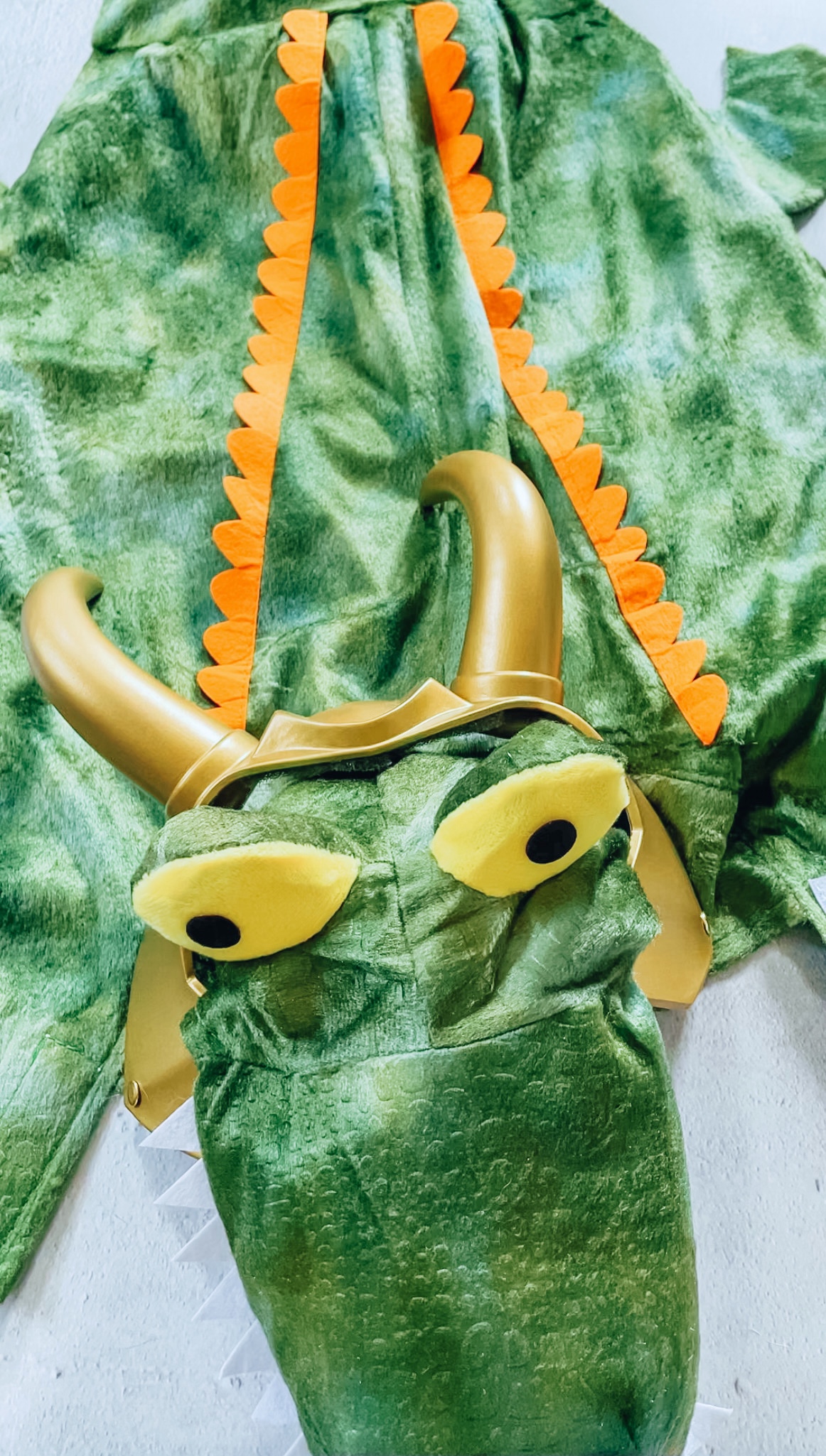 Alligator Loki costume for pets (Alligator Loki dog costume for Loki variant cosplay)