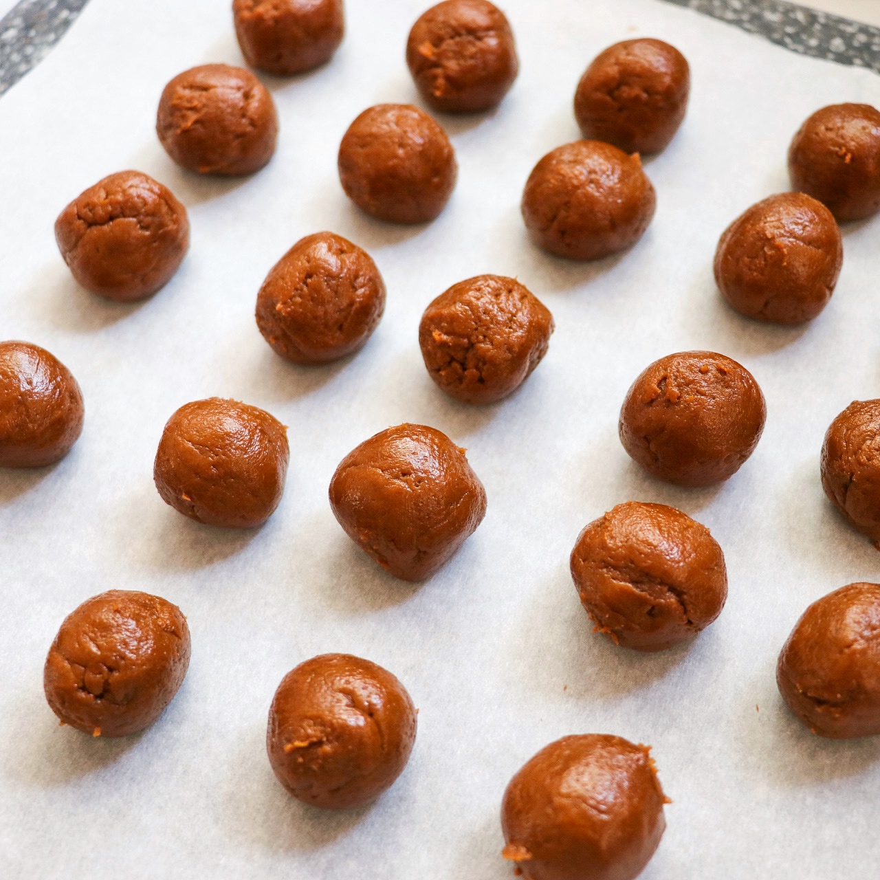 no bake pumpkin balls