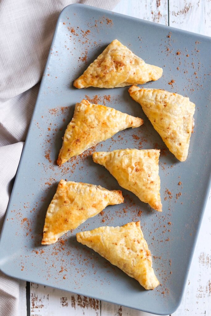 Fall Spiced Mini Apple-Cream Cheese Turnovers (puff pastry desserts cream cheese)