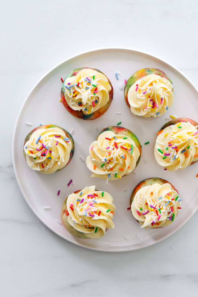 Instant Pot Mini Funfetti Cupcakes (30-minute Instant Pot cupcakes)