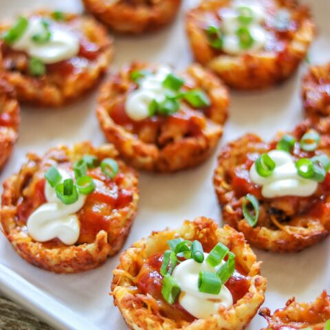 Loaded BBQ Pulled Pork Tater Tots Cups