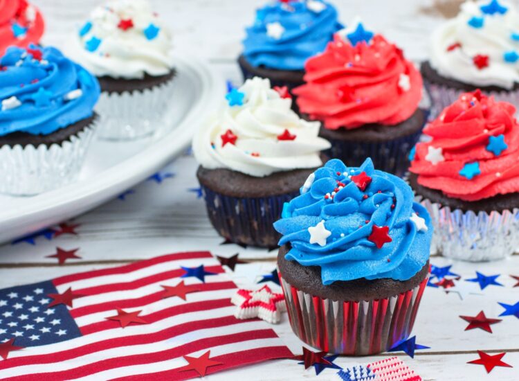 100+ Easy Red, White, and Blue Desserts for the 4th of July