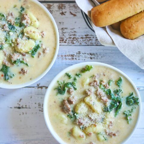 Instant Pot Zuppa Toscana with gnocchi (Instant Pot gnocchi soup)