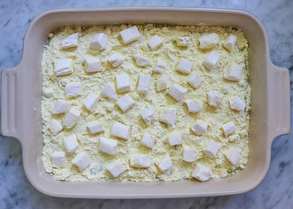 lemon dump cake with cream cheese