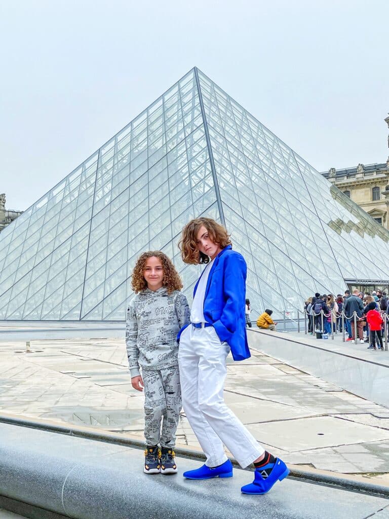 traveling to Paris with kids 