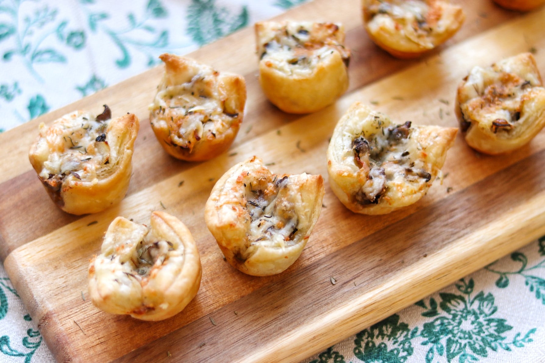 Mushroom puff pastry appetizers: Mushroom-Gruyere Tartlets