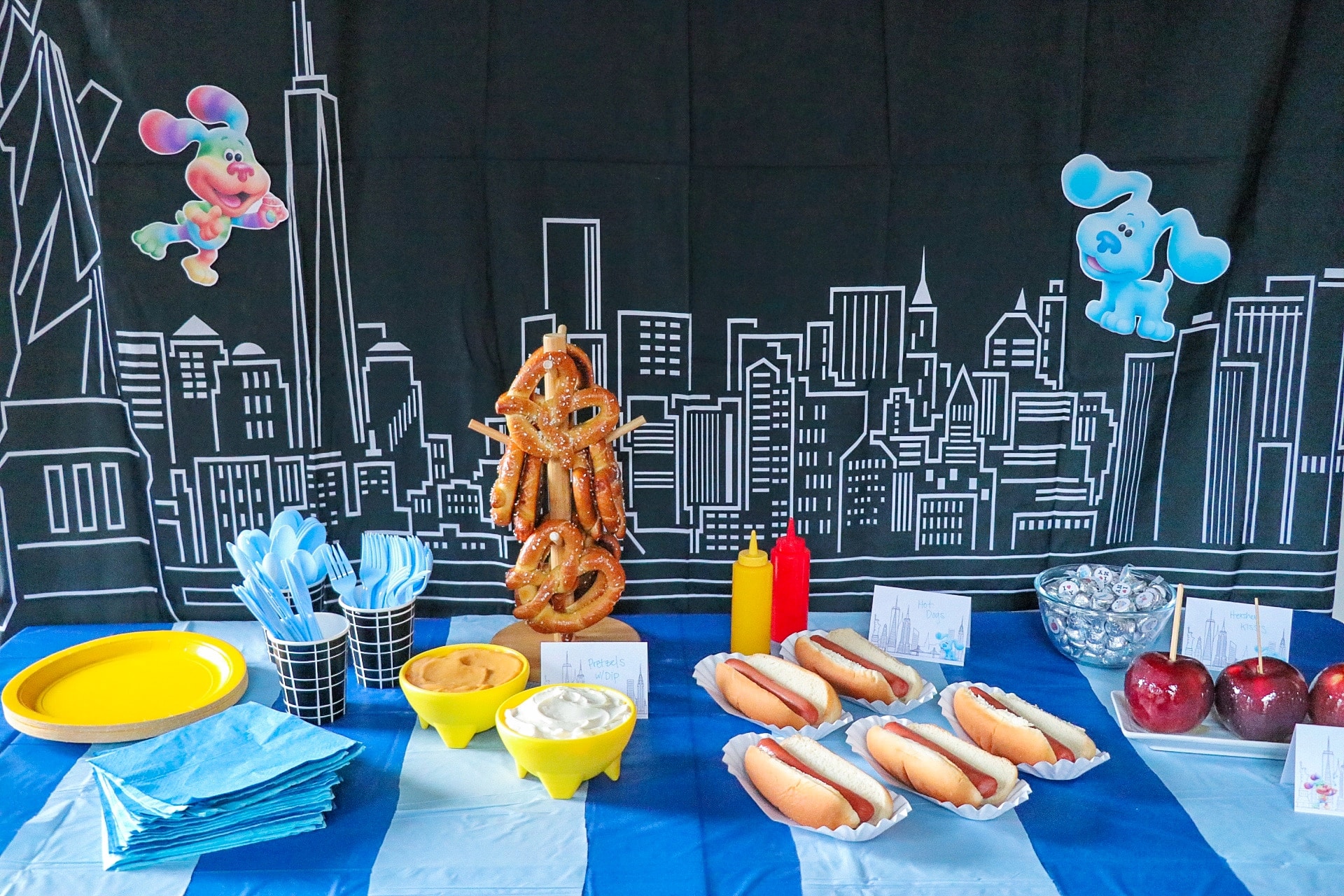 Blue's Big City Adventure Watch Party (fun New York themed party!)