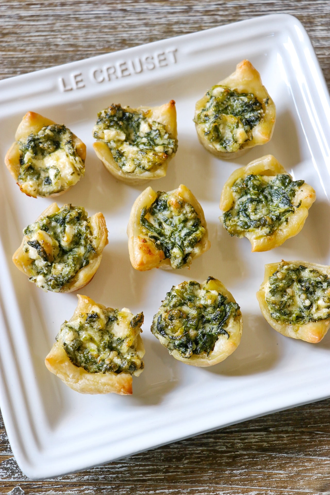spinach feta tart puff pastry appetizers (spinach and feta tartlets)