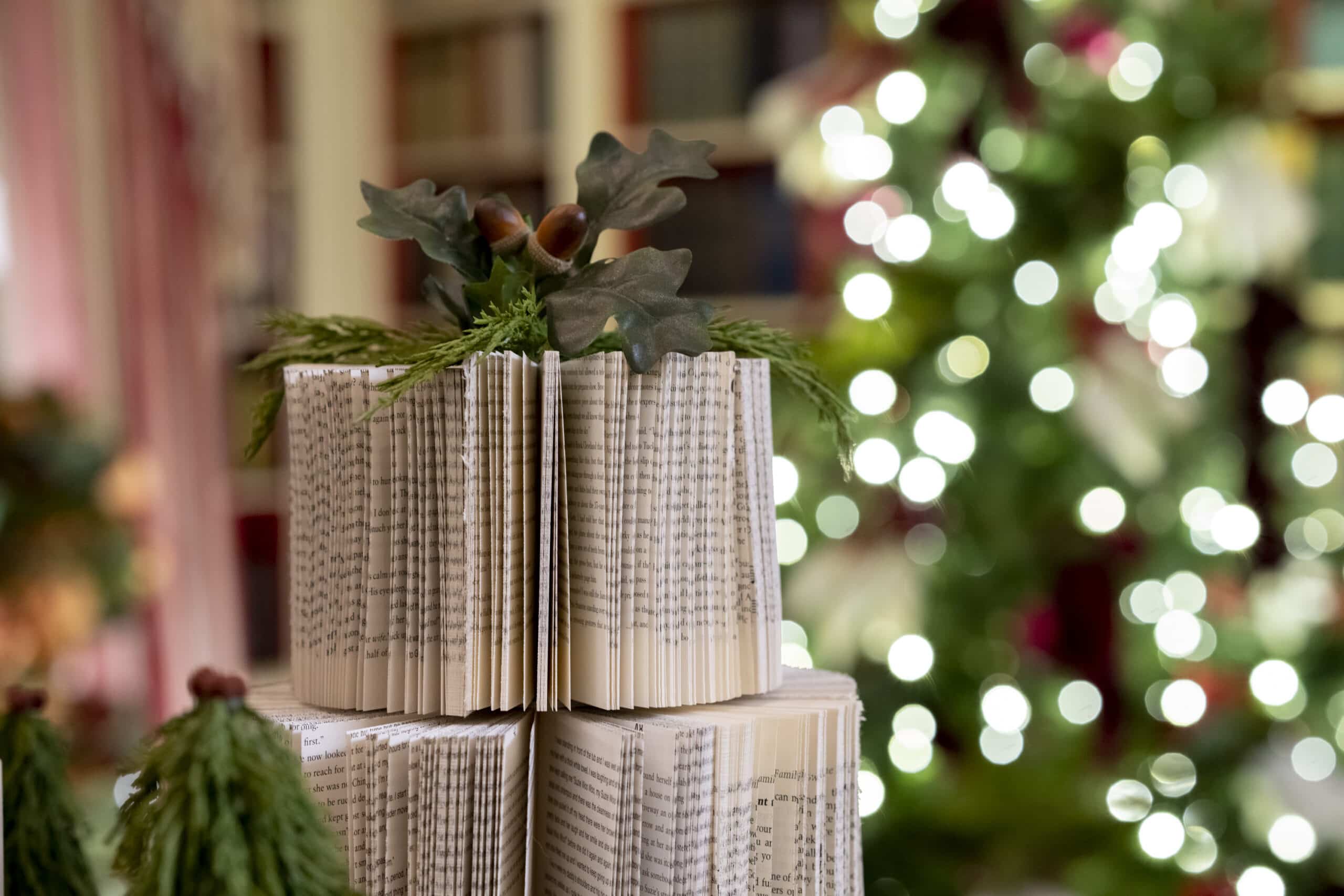 How to make the book trees from the 2022 White House Library holiday decorations