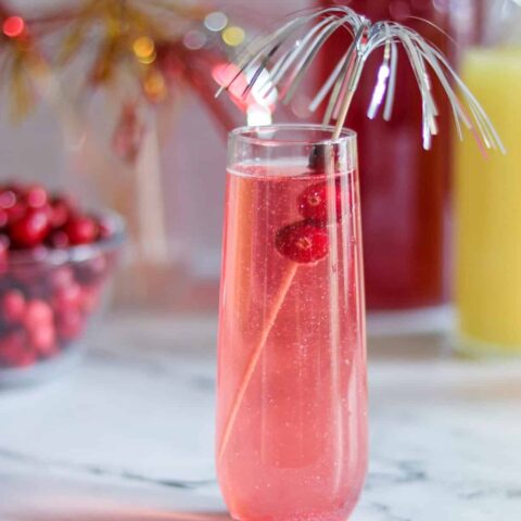 Cranberry Sparkler (gin and prosecco cocktail)