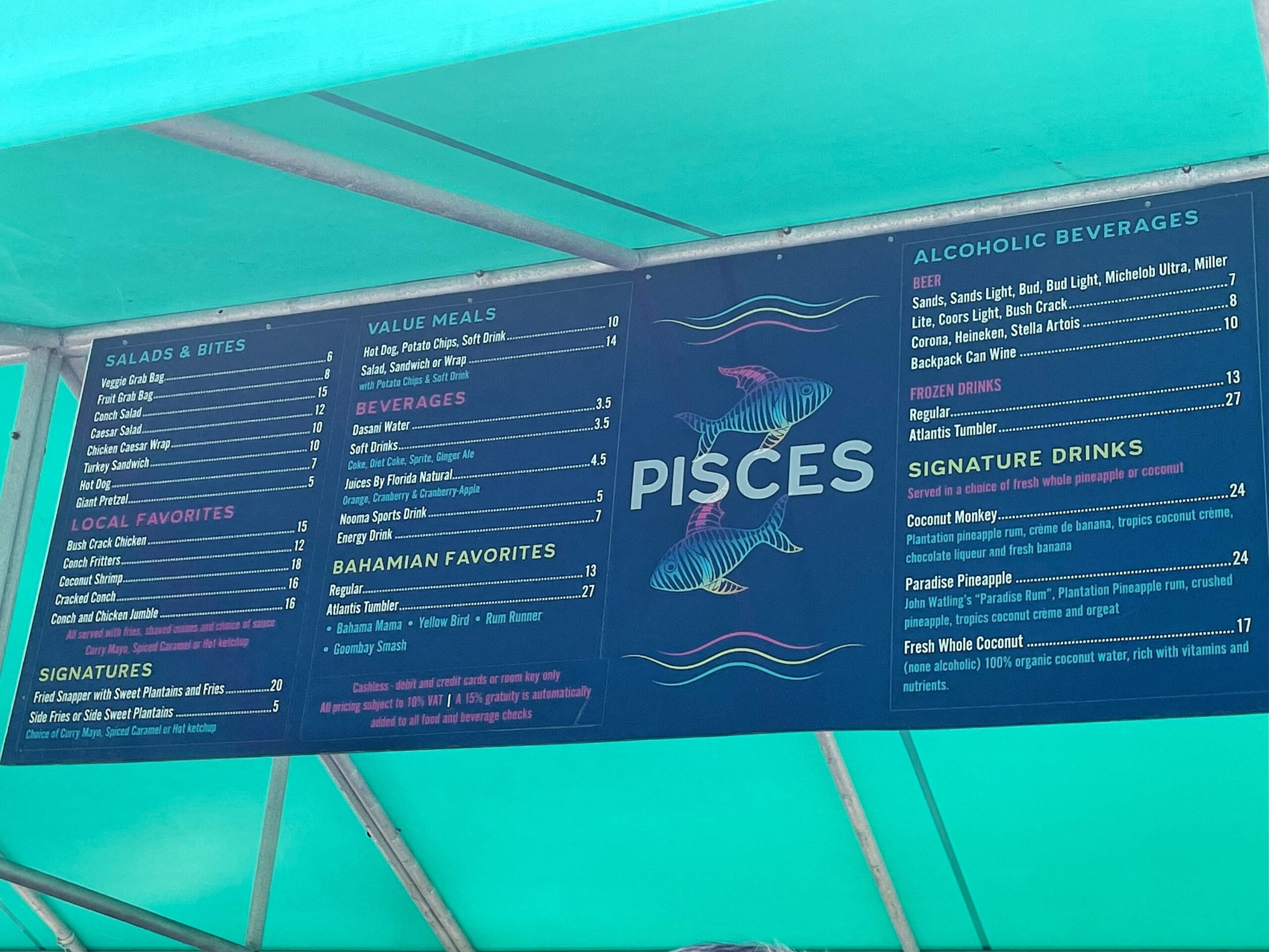 Atlantis bucket list: Get Conch Fritters at Pisces
