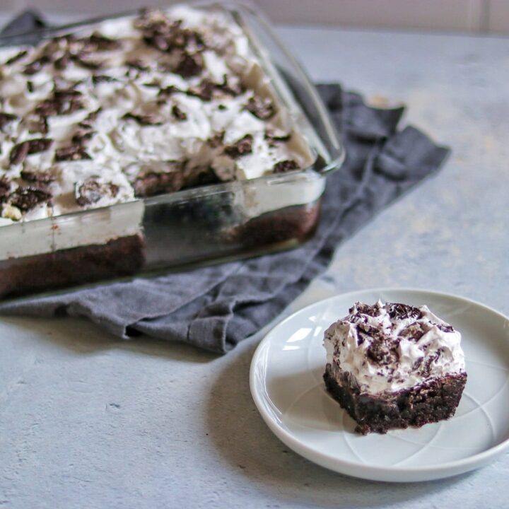Cookies and Cream Brownies (fudgy Oreo brownies with whipped cream)