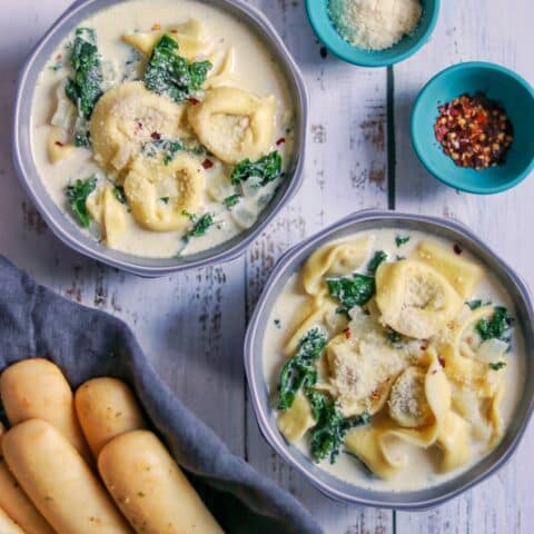 One-Pot Creamy Kale and Tortelloni Soup (creamy kale soup recipe)
