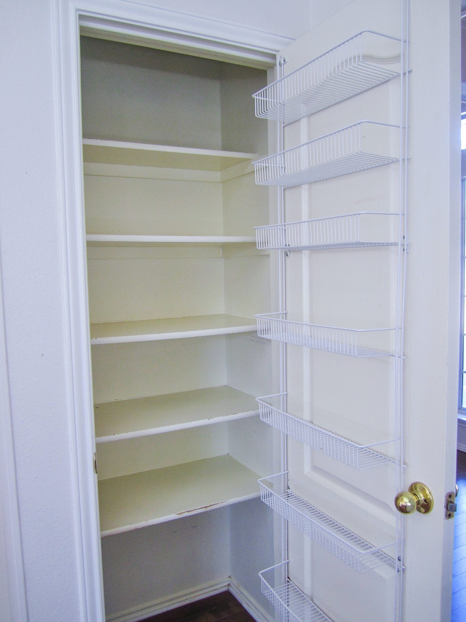 pantry makeover before and after - before