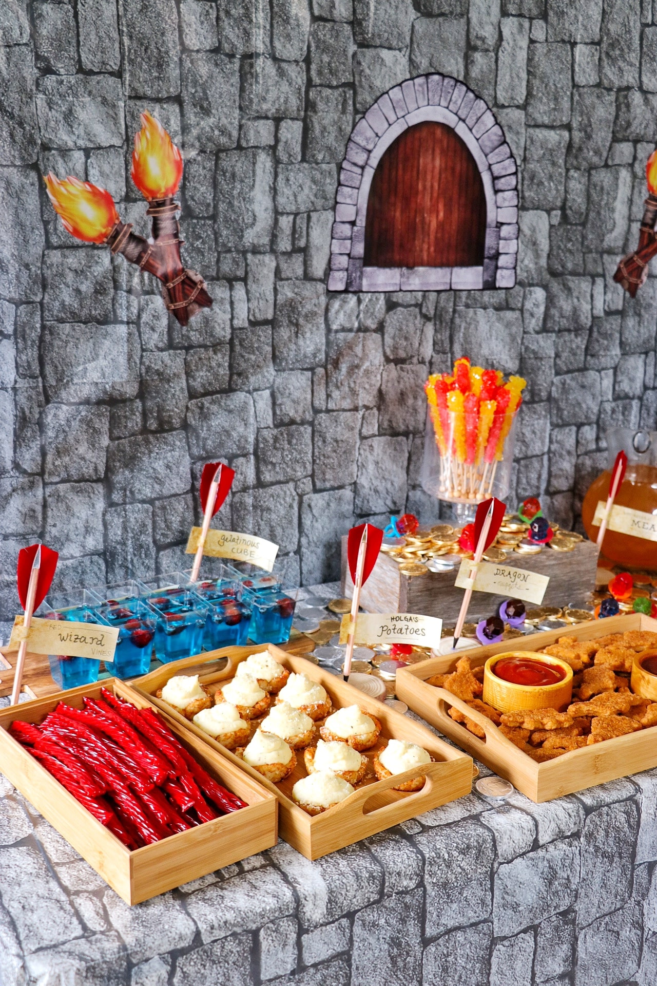 Dungeons and Dragons themed snacks