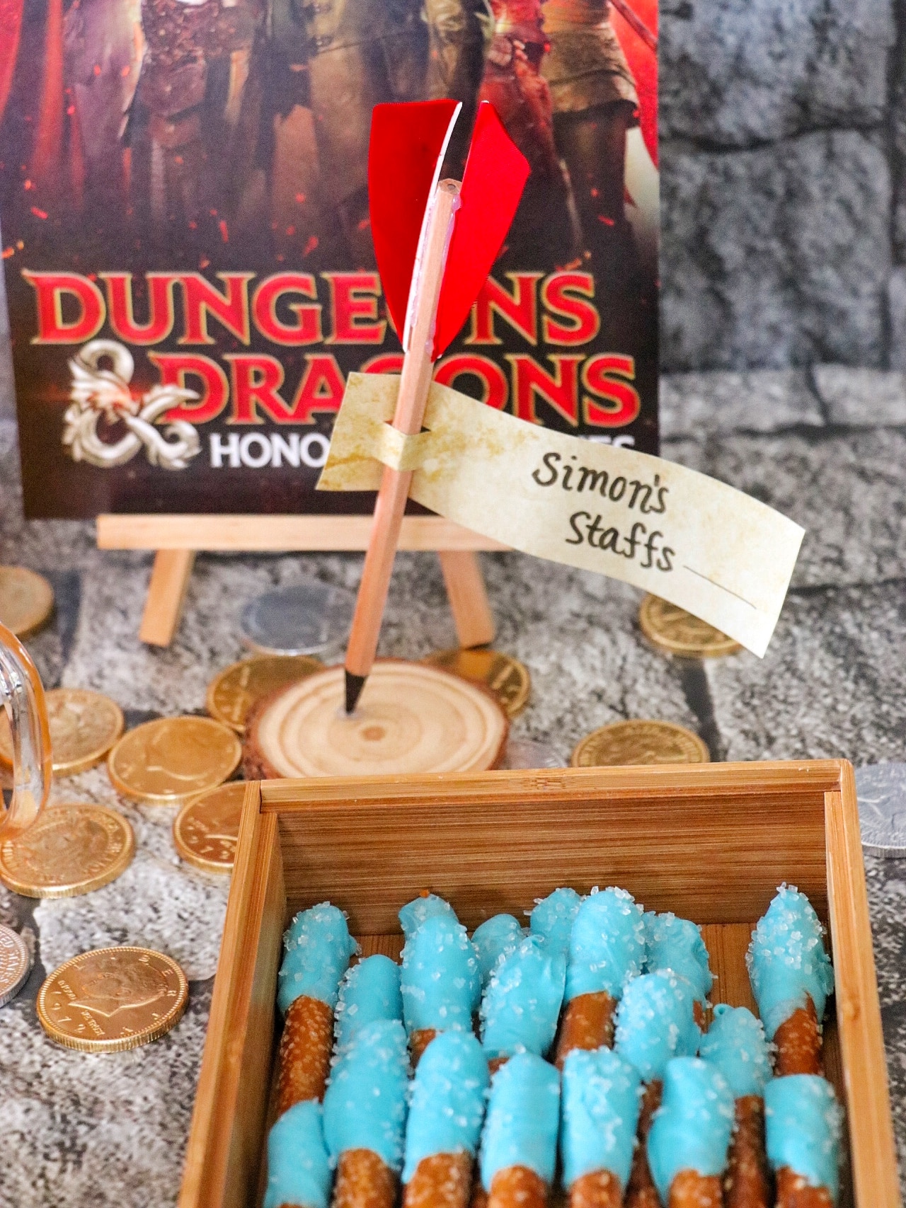 Dungeons and Dragons party decorations 