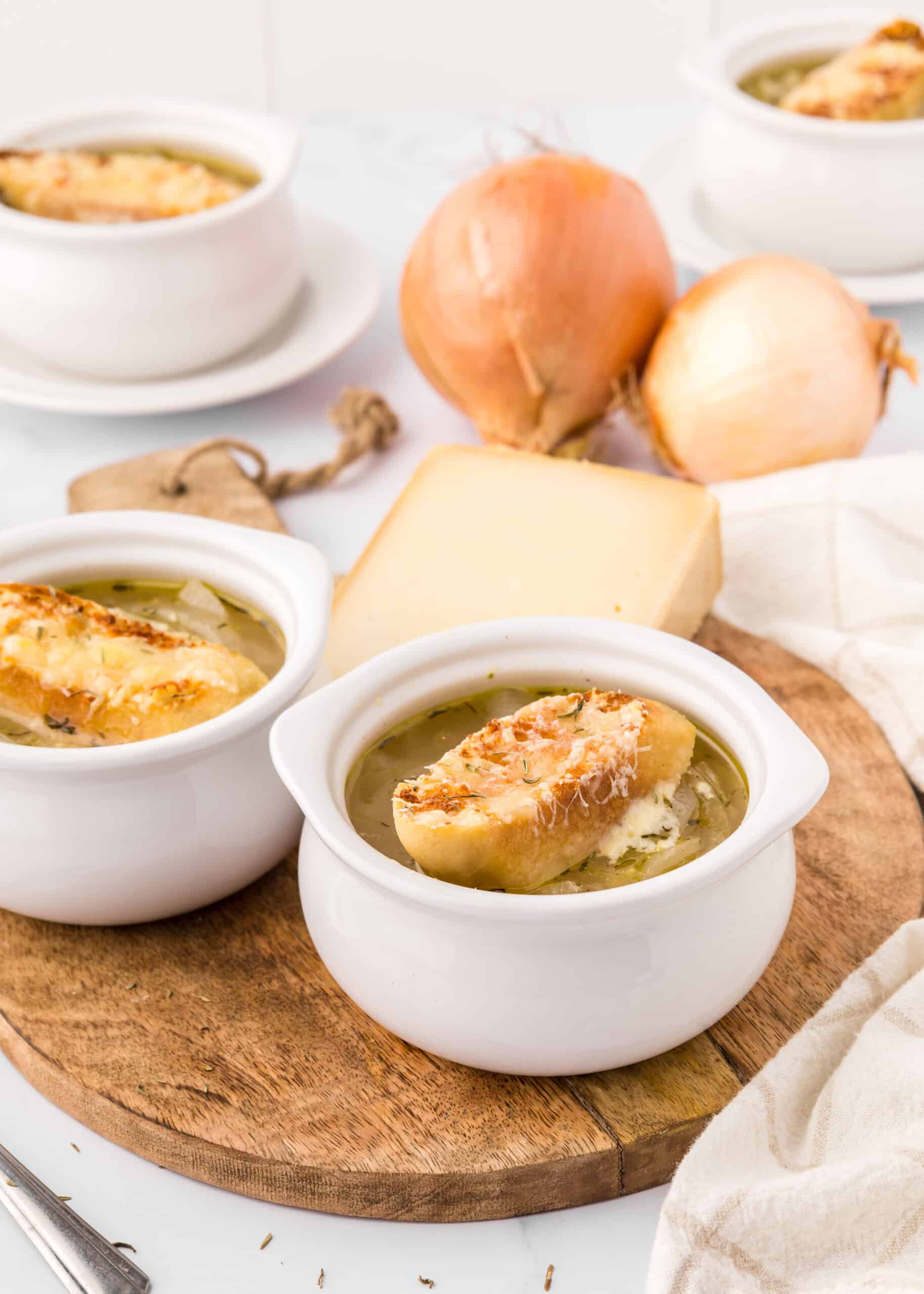 Onion Soup with Crostini (easy recipe for onion soup)