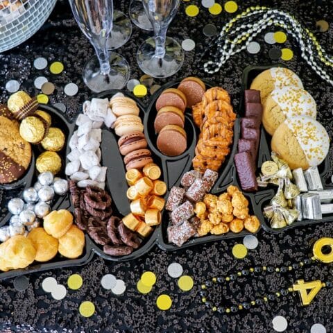 How to make a New Years Eve Dessert Board (New Years dessert charcuterie board)