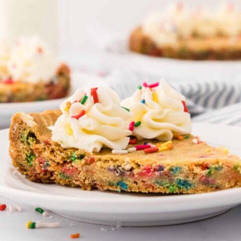 Funfetti Cookie Cake (23)