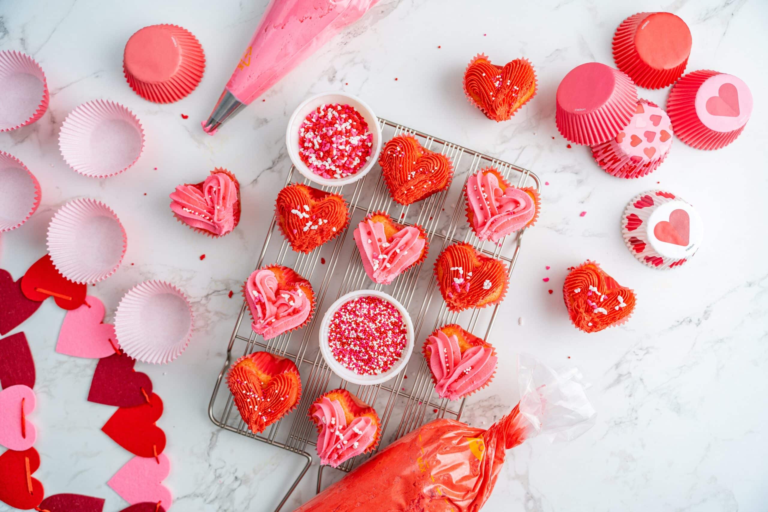 Valentine's Day cupcake decorations: heart shaped cupcakes