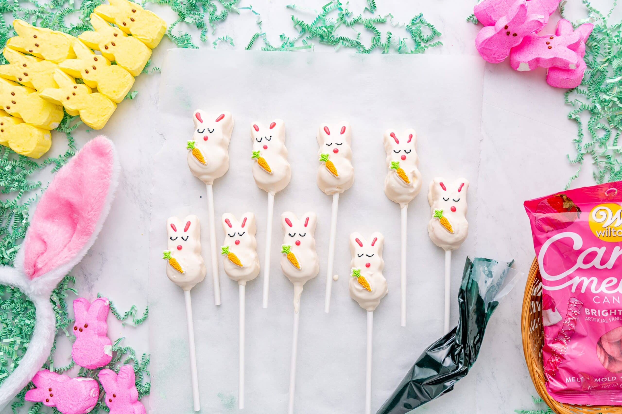 Easter Bunny Pops (chocolate covered Peeps pops)
