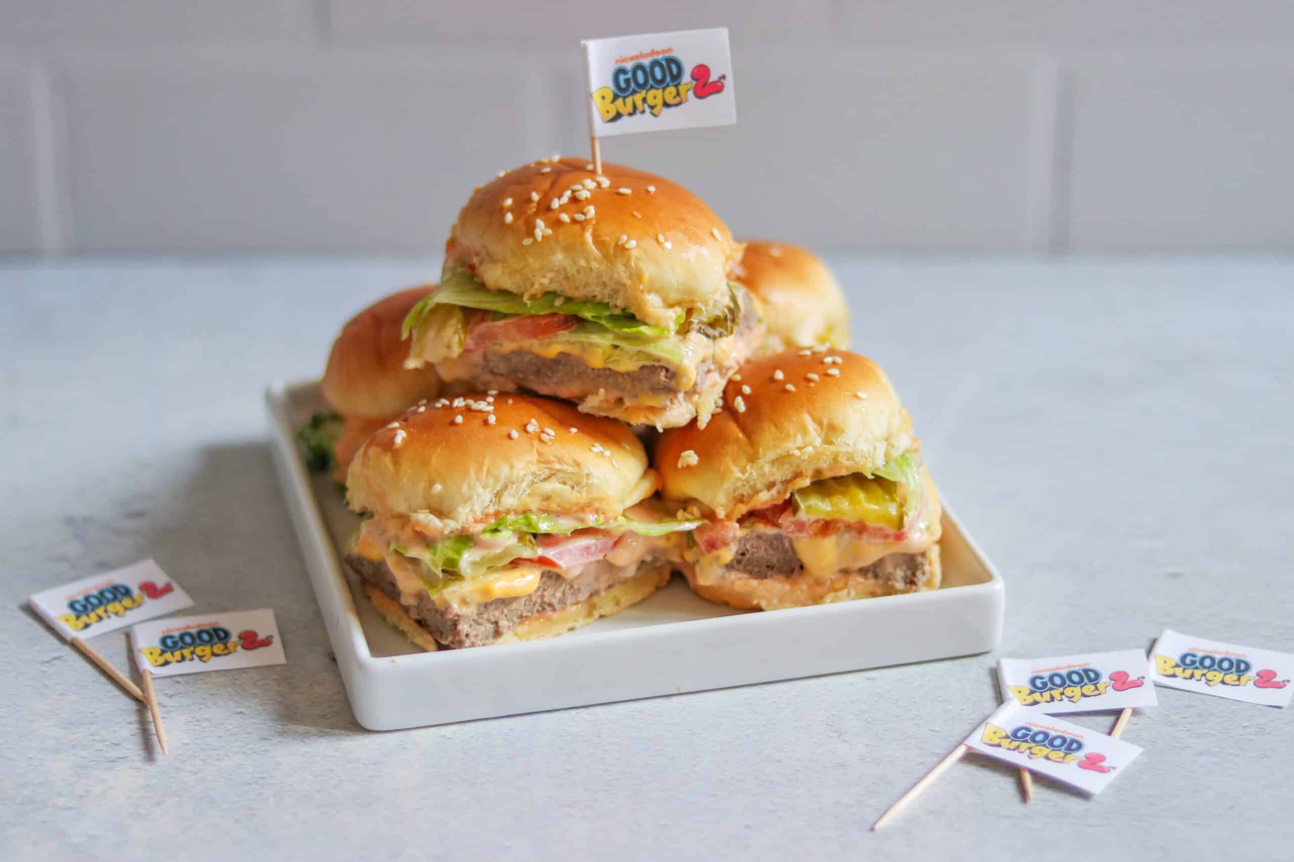 Good Burger Sliders (Good Burger movie recipe with Good Burger Ed's Sauce recipe)