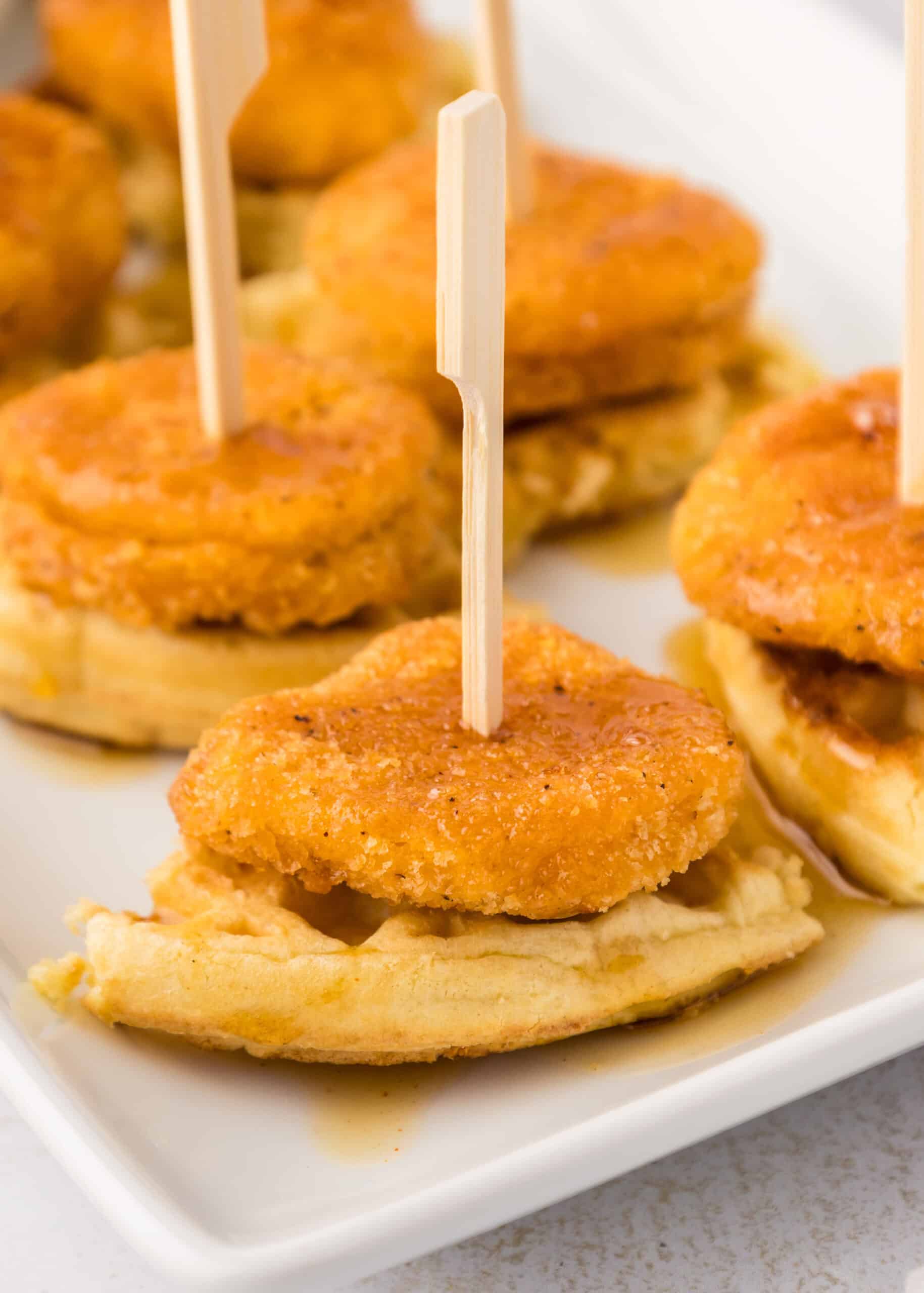 chicken and waffles appetizer (mini chicken and waffle party bites)