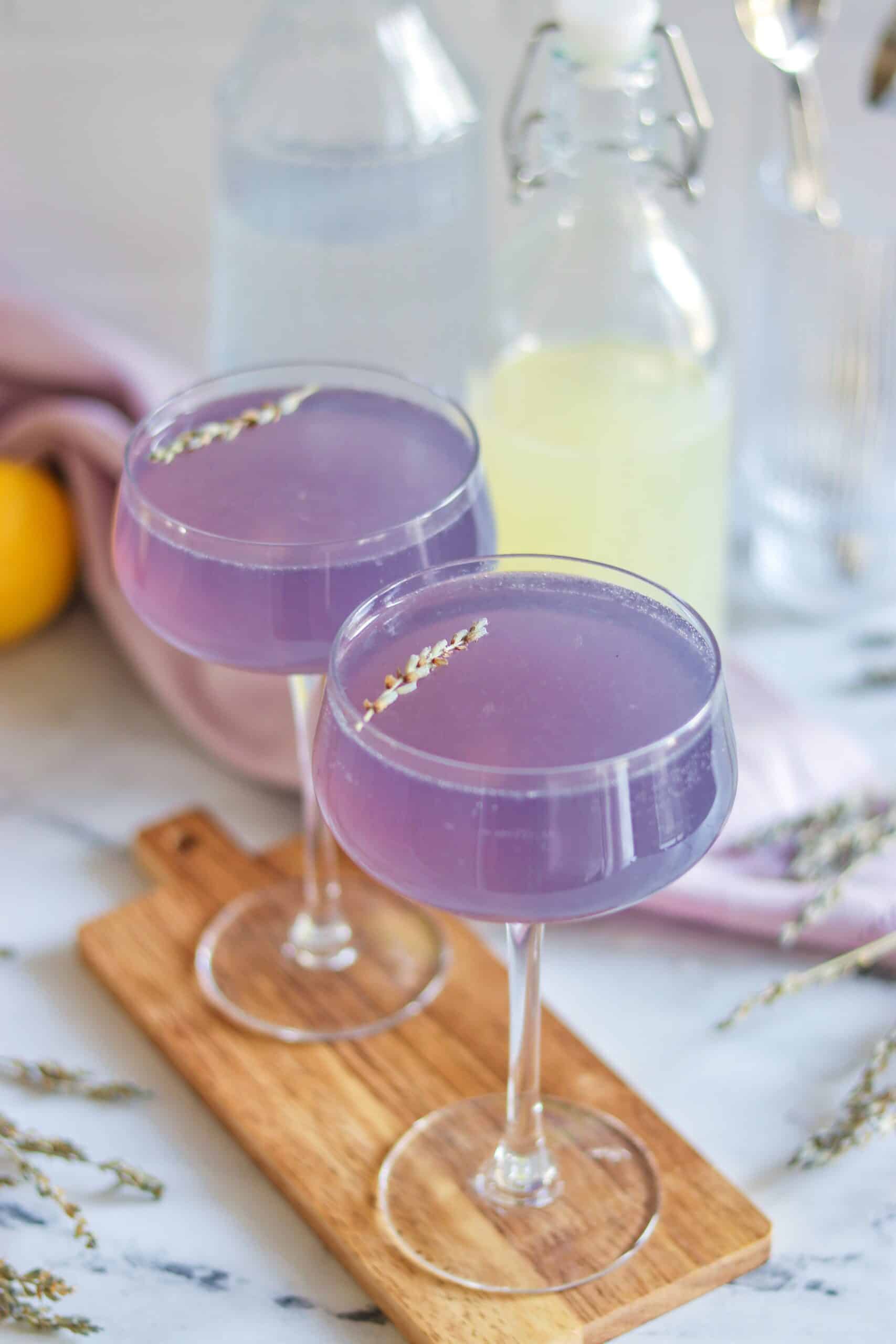 Lavender French 75 Mocktail recipe (easy lemon lavender mocktail)