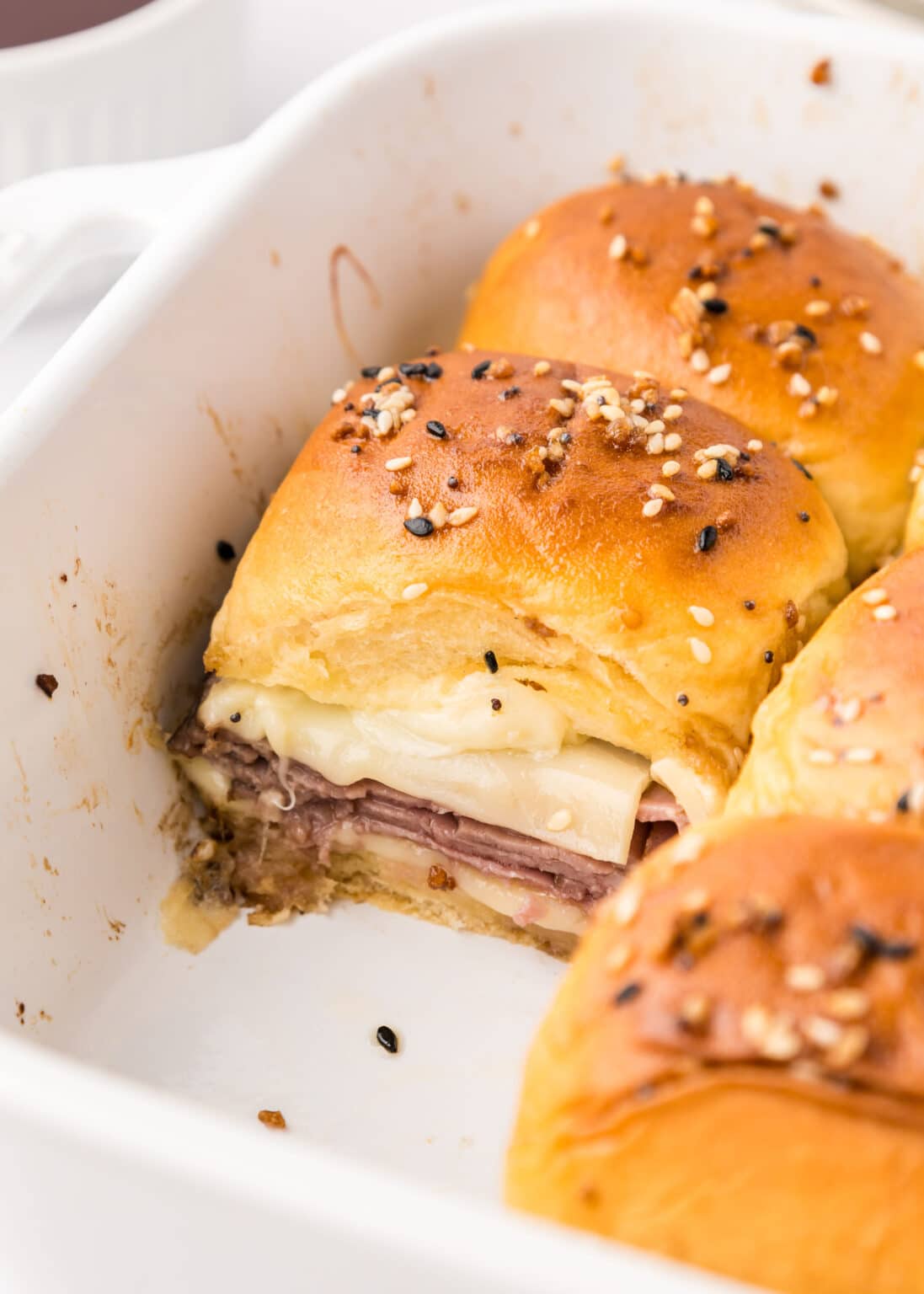 Roast Beef Sliders on Hawaiian Rolls - Fab Everyday