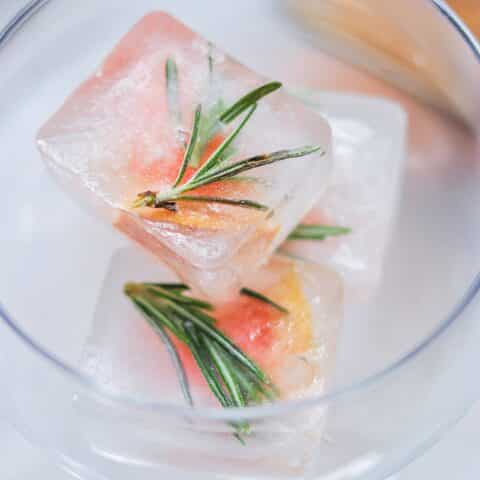 Fancy Ice Cubes: How to Make Pretty Ice Cubes for Drinks