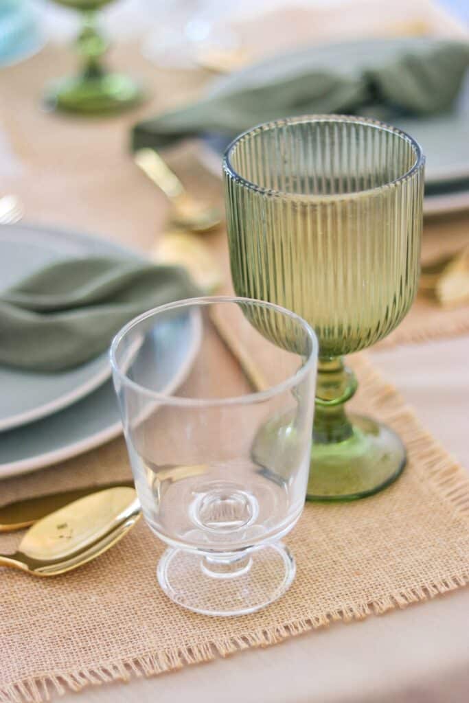 Summer Table Decor Refresh: Natural Gold and Green Tablescape Ideas ...