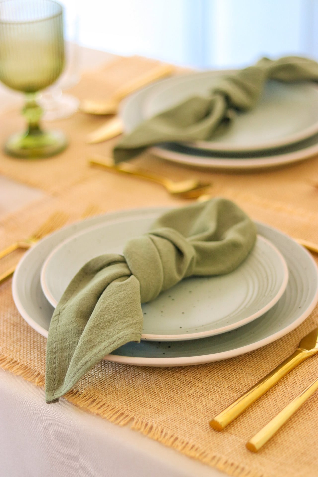 green tablescape ideas