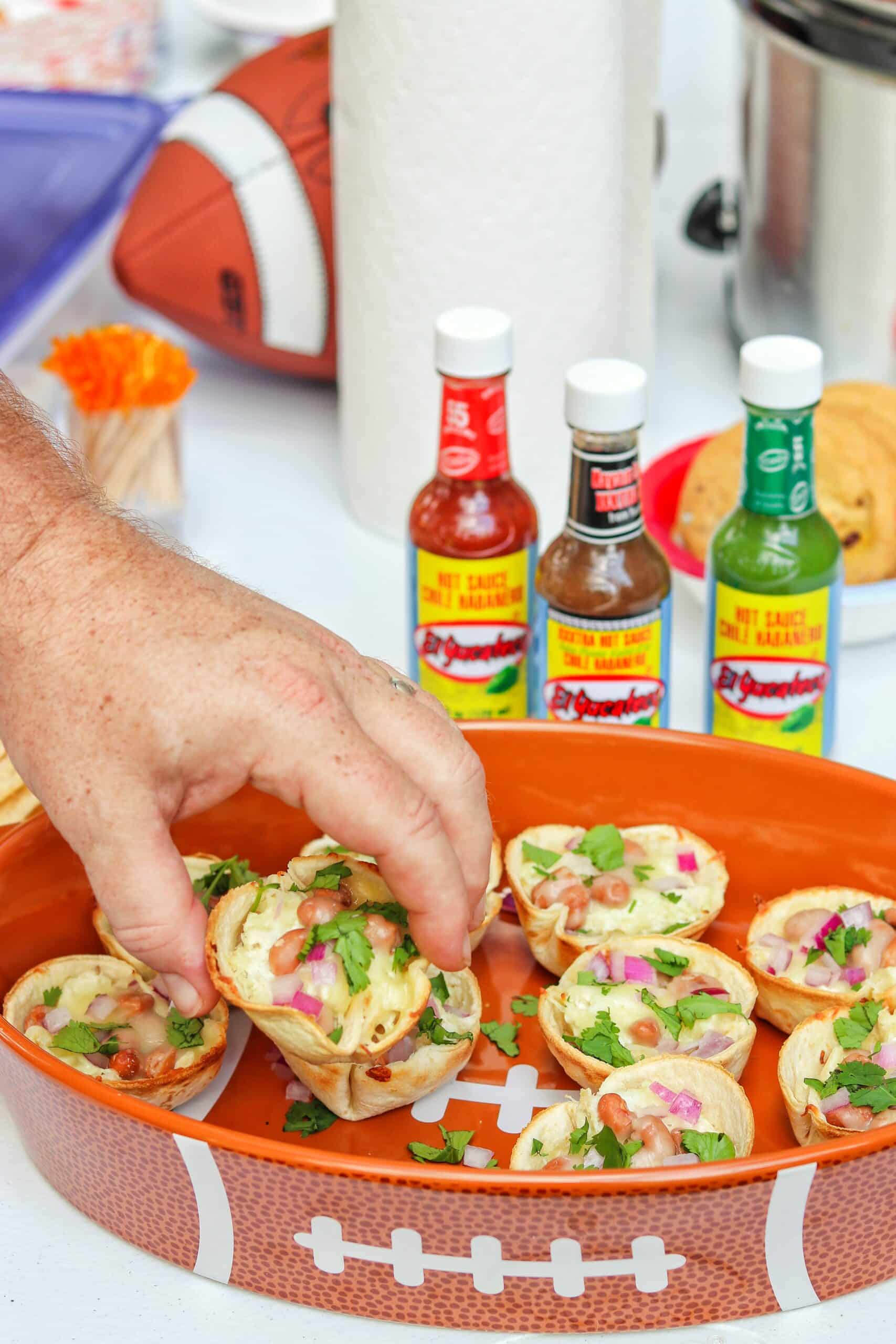 tailgate tacos (mini taco cups)