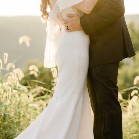 7 Wedding Surprise Gifts for Bride by Groom