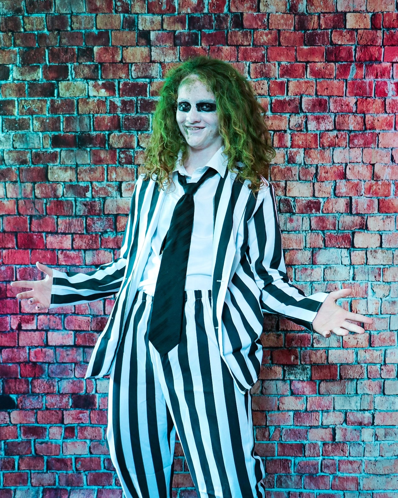 Beetlejuice Halloween costume