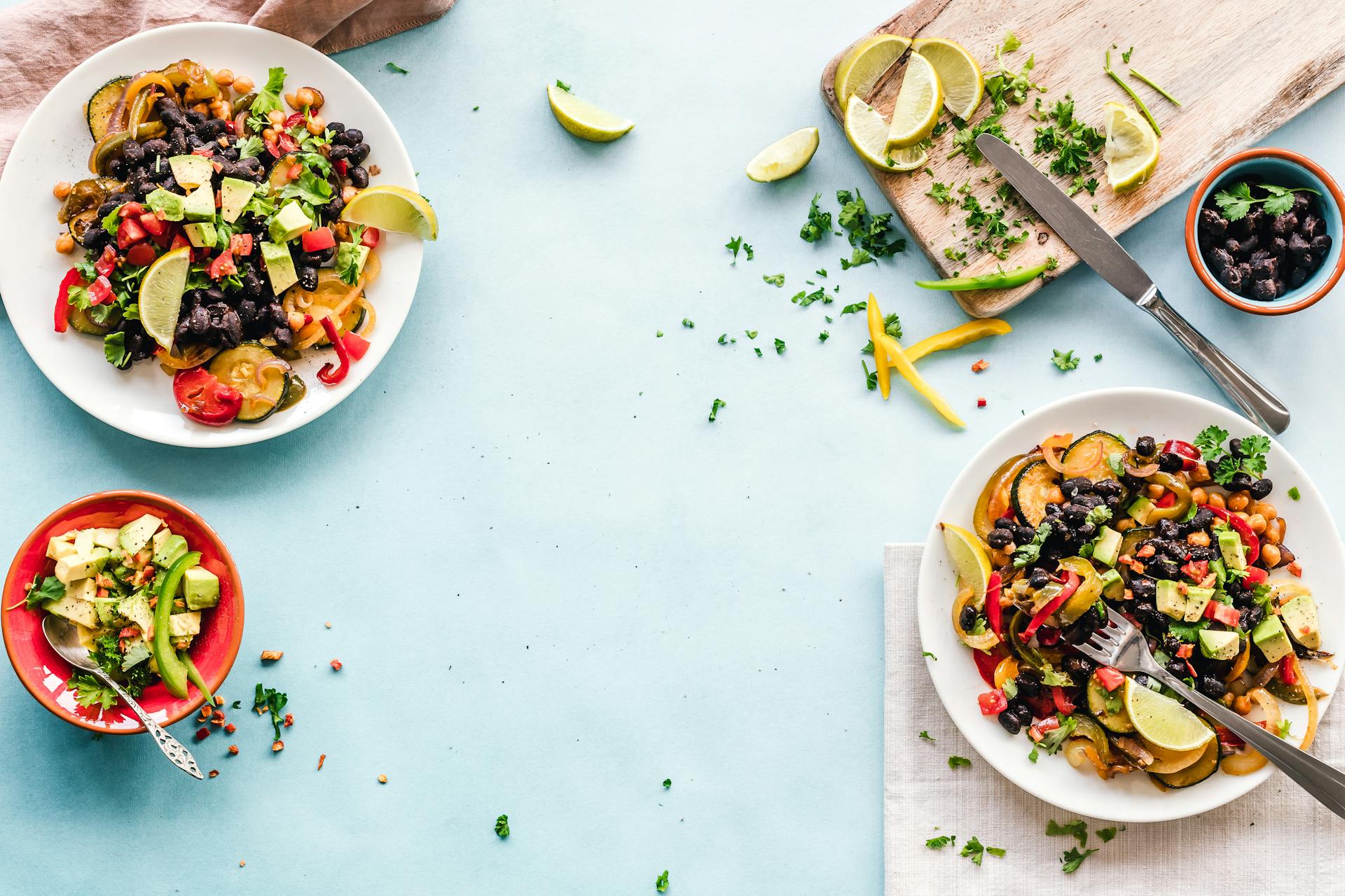 Essential Kitchen Hacks for College Dorm Cooking