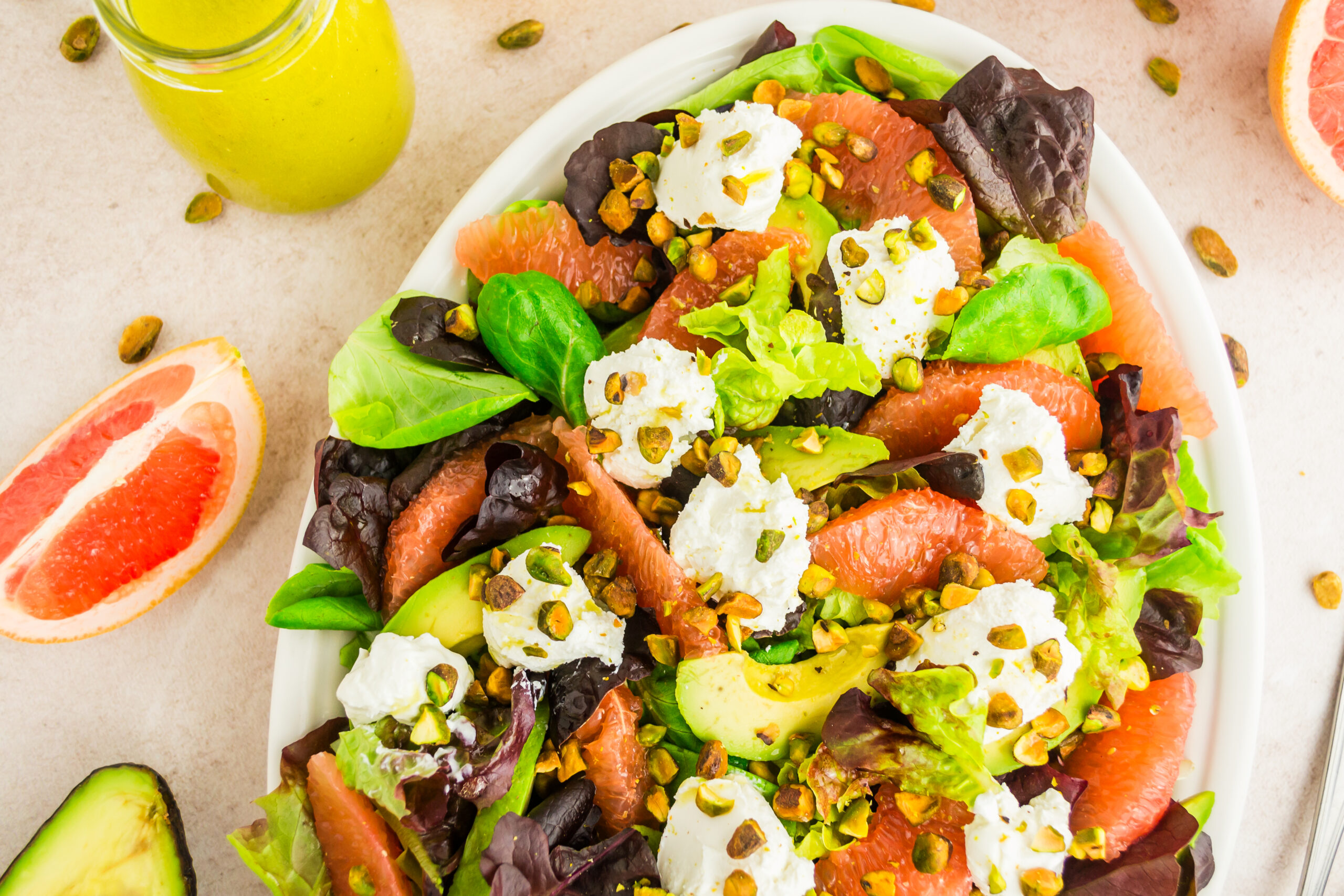salad with goat cheese: Grapefruit, Pistachios, and Goat Cheese Salad