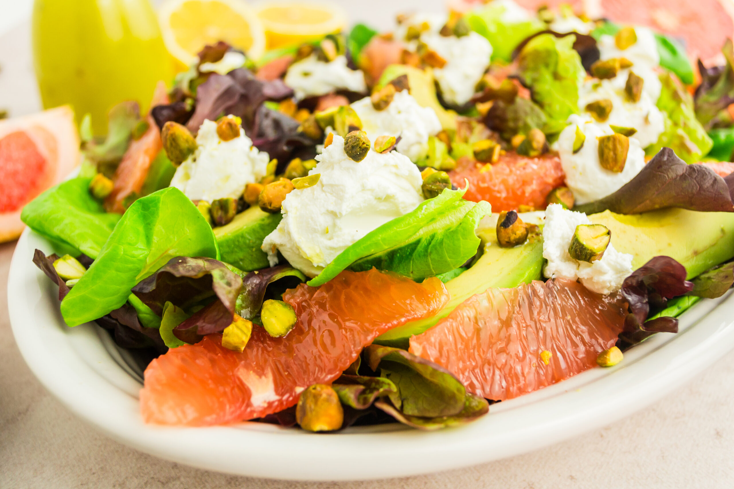 salad with pistachios: Grapefruit, Pistachios, and Goat Cheese Salad