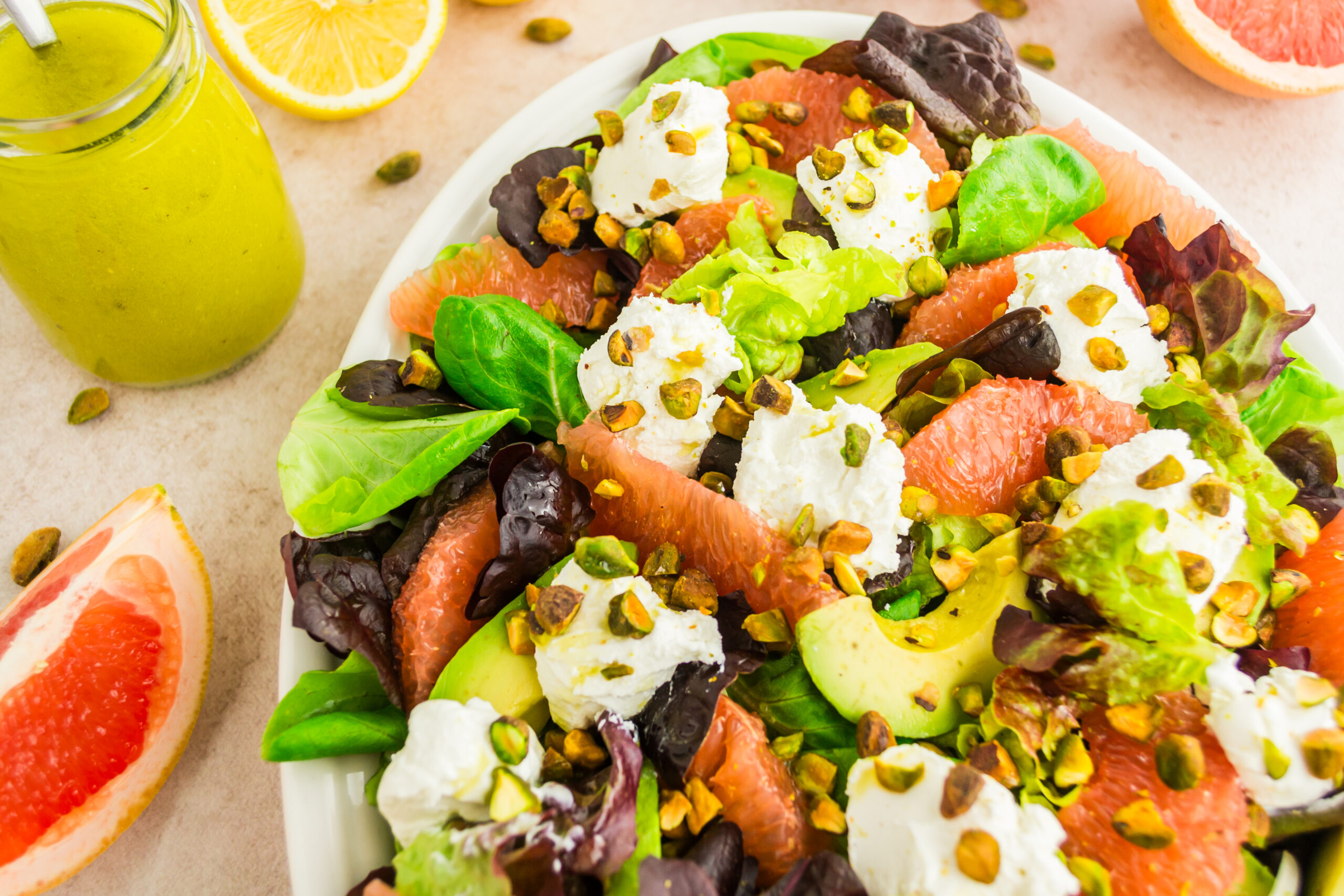 Grapefruit, Pistachios, and Goat Cheese Salad (salad with pistachios)