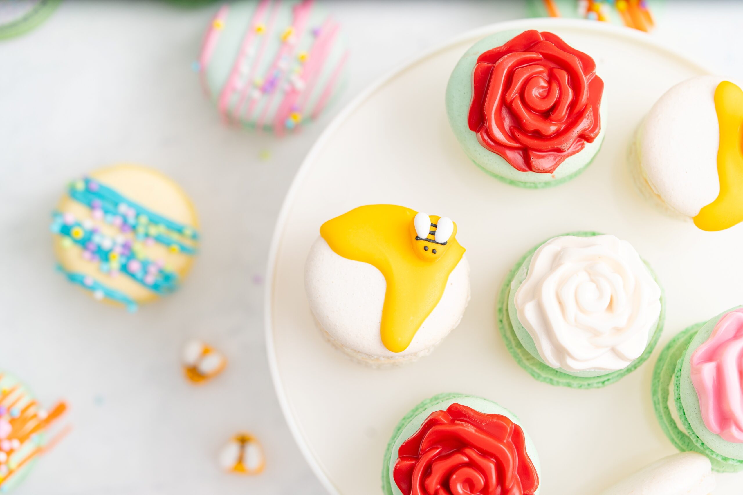 Macaron Decorating Ideas: 3 Ways to Decorate Macarons with Candy Melts