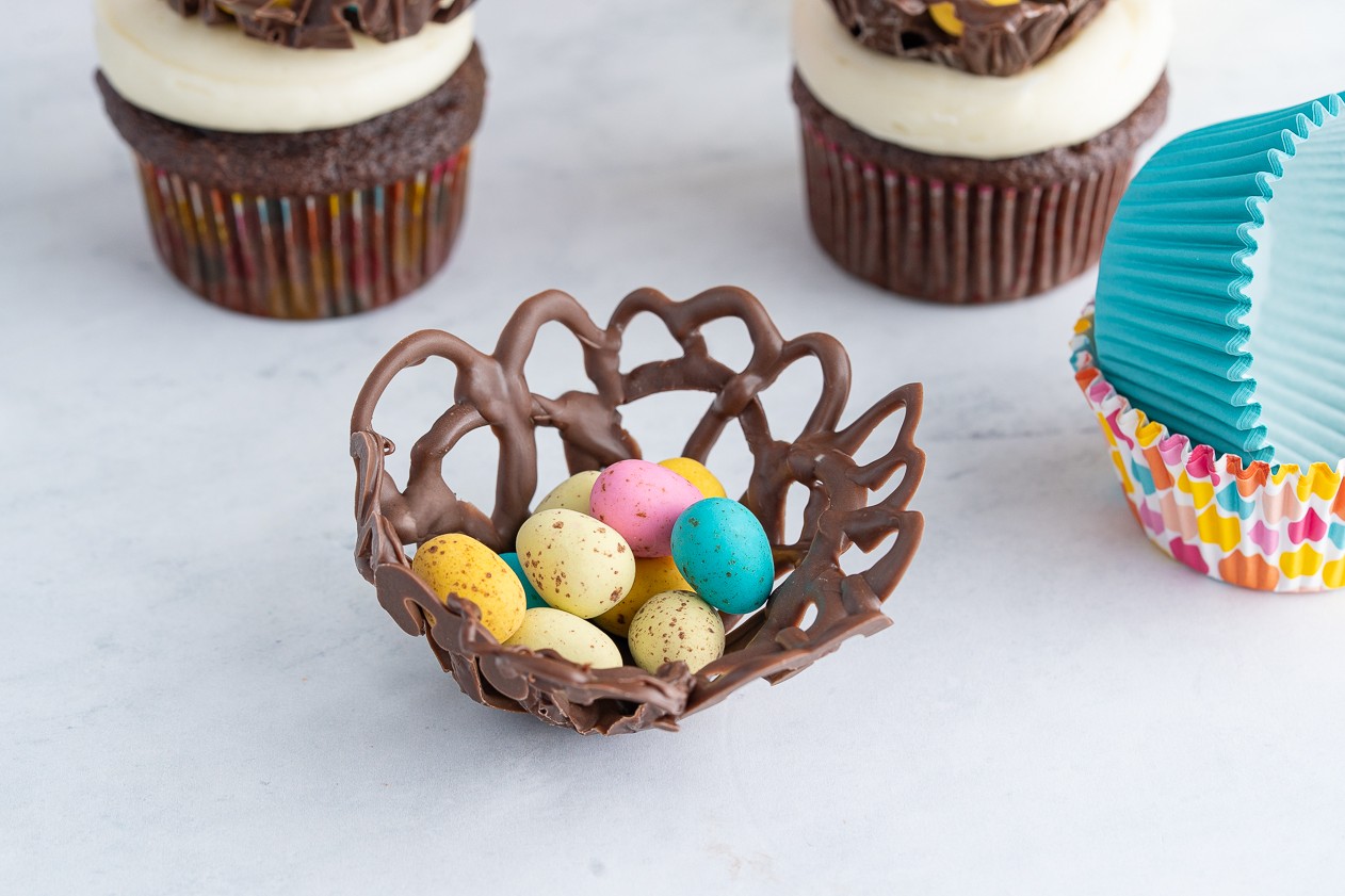 bird nest cupcakes toppers