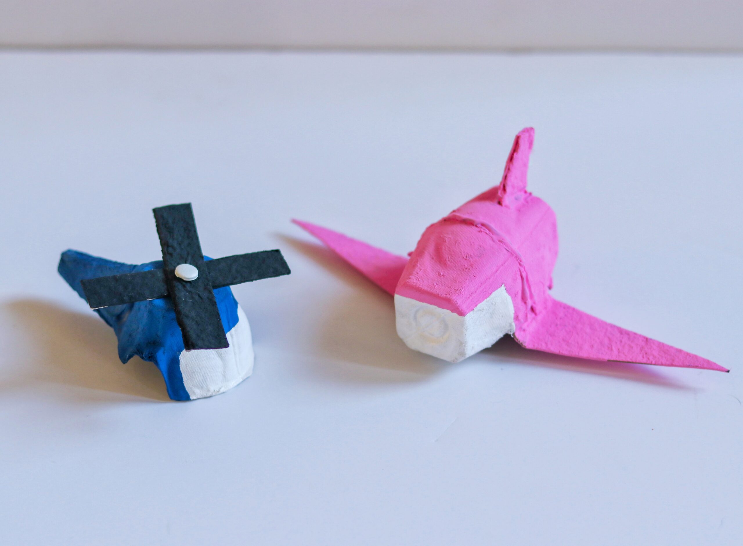 airplane and helicopter craft with egg cartons