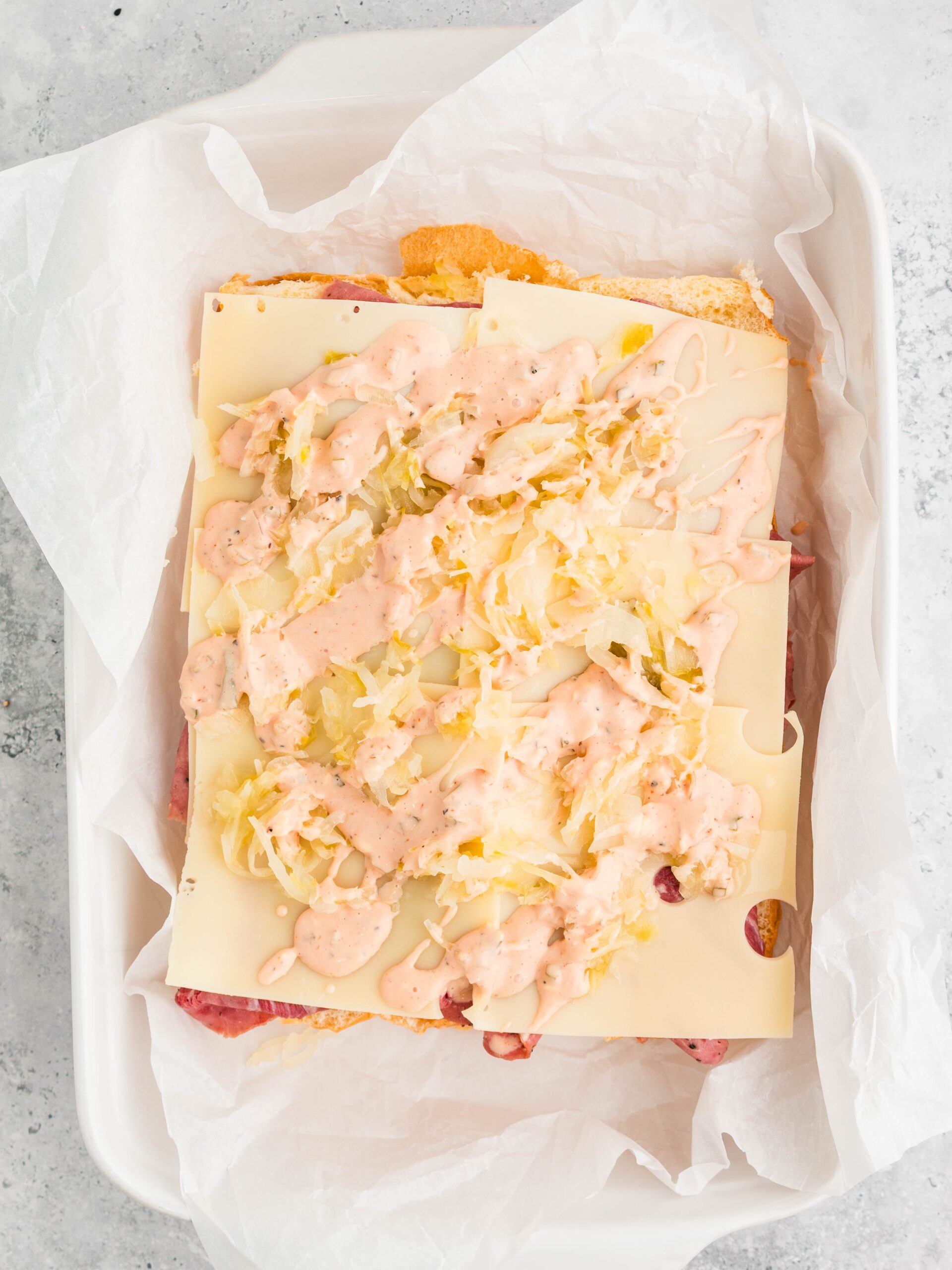 how to make Reuben Sliders on Hawaiian rolls