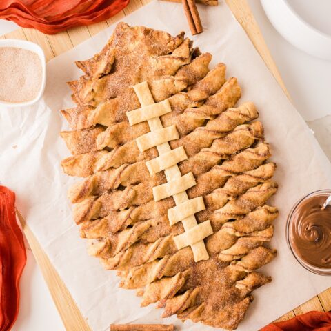 Pull-Apart Football Dessert (delicious football-shaped dessert for tailgate or Big Game parties)