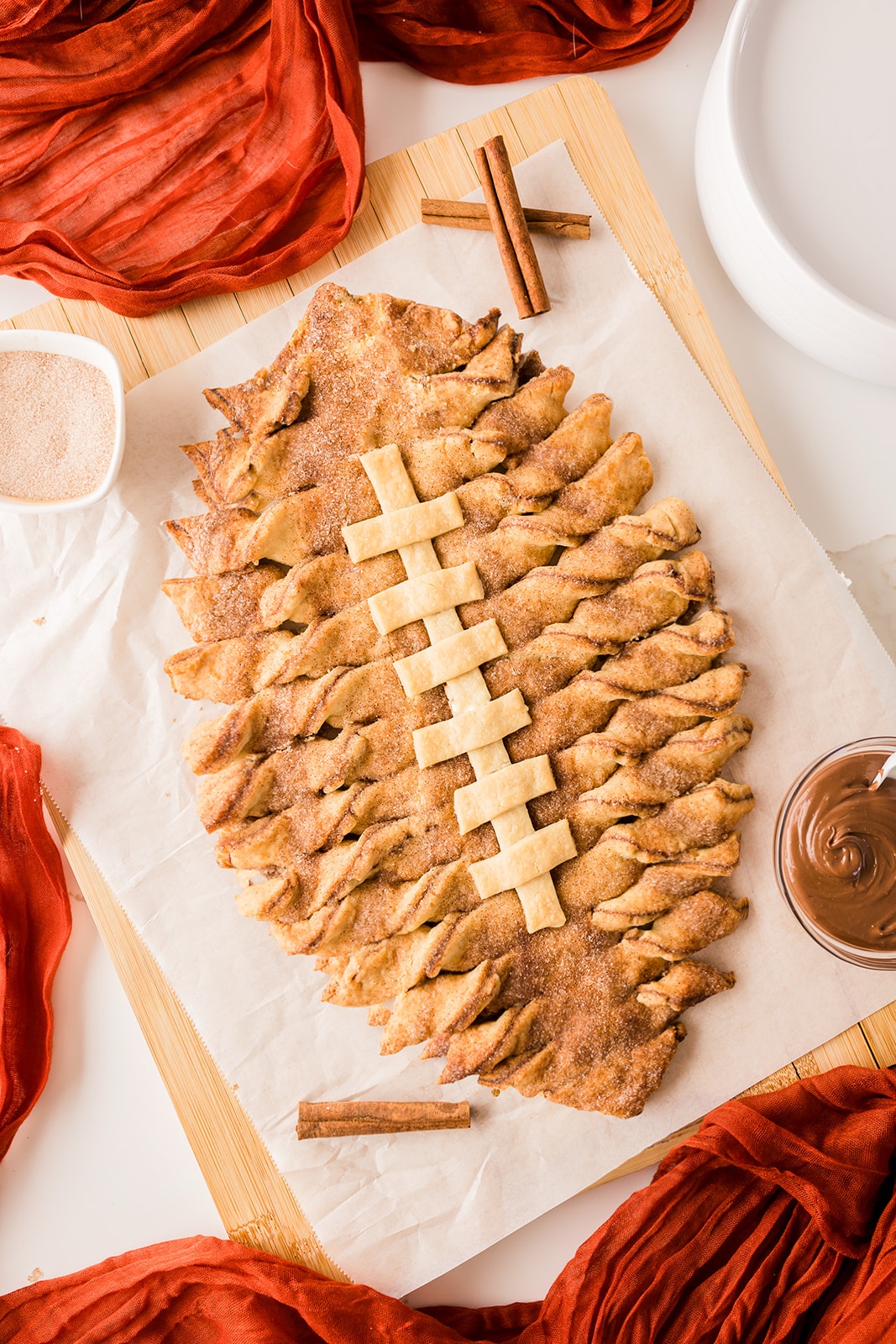 dessert for tailgate: Pull-Apart Football Dessert