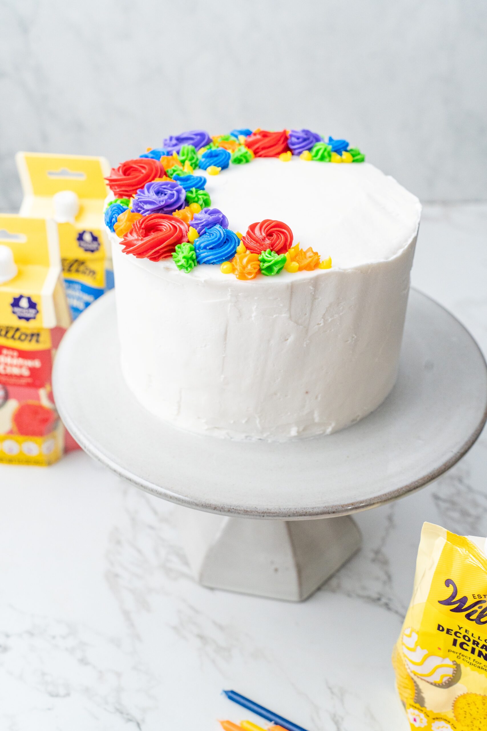 marble rainbow cake