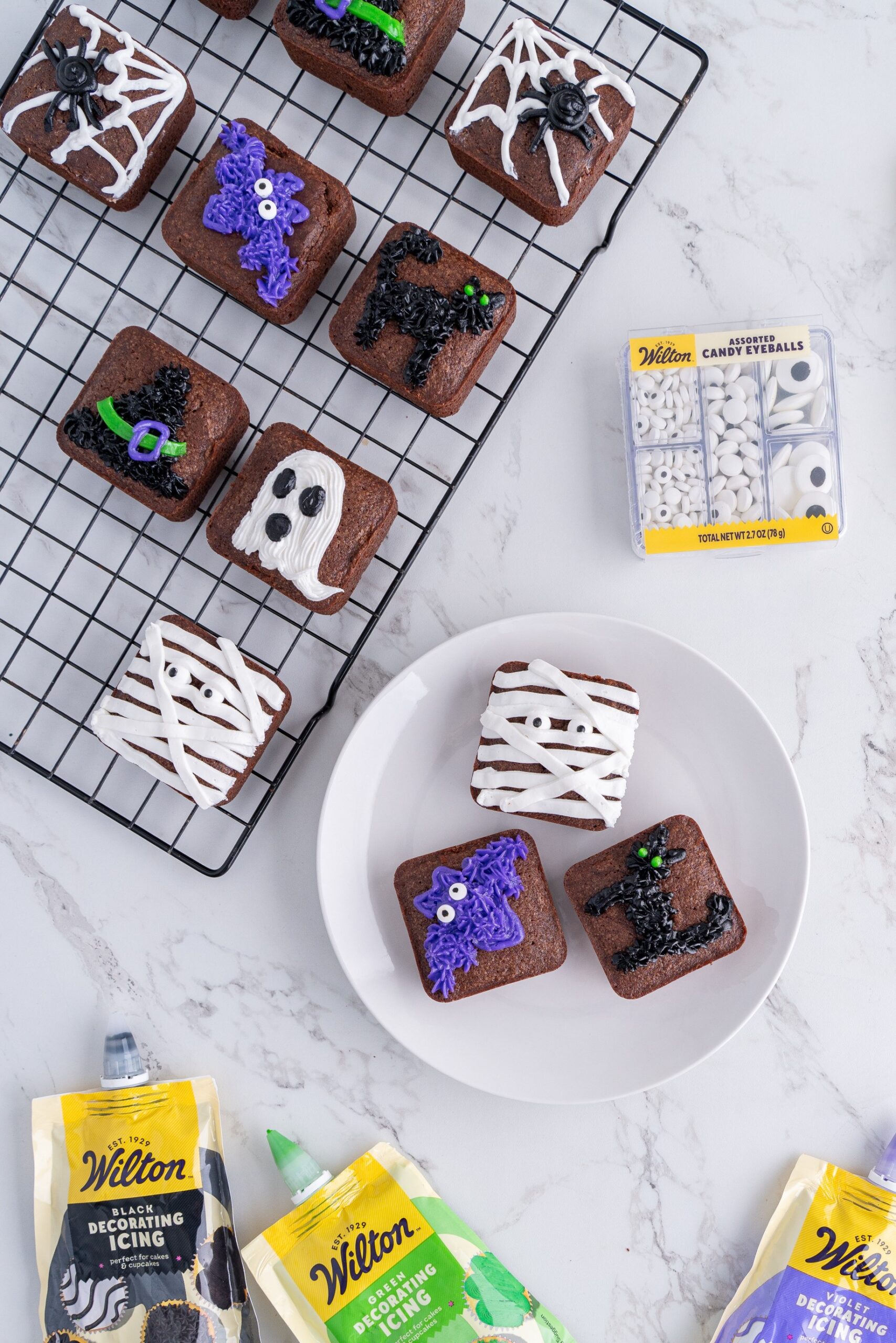 brownies decorated for Halloween