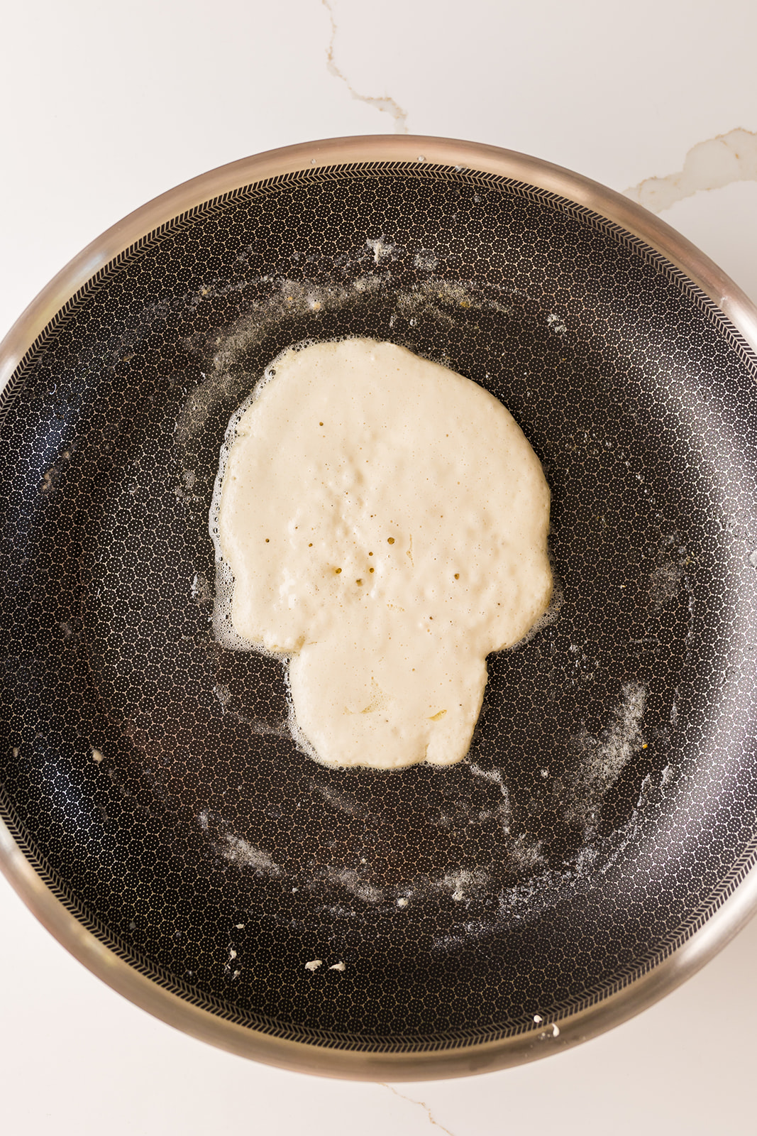 Halloween pancakes ideas: skull pancakes